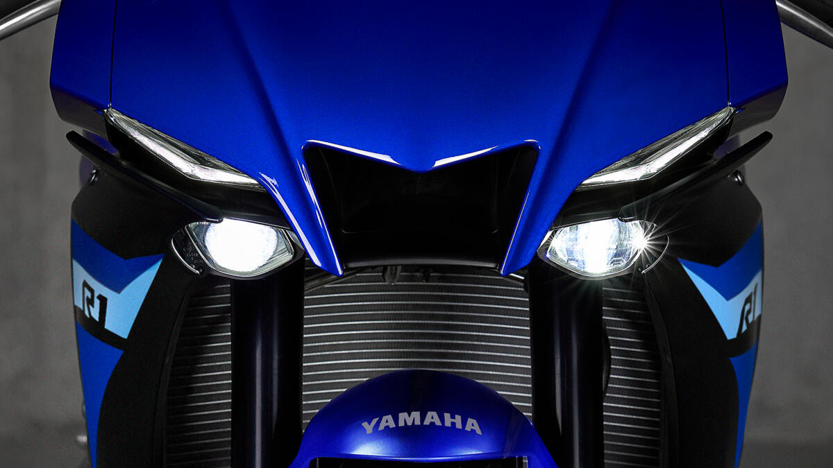 Купити мотоцикл Yamaha R1 в Україні